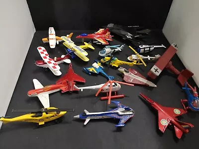 B198-mixed Joblot Of Planes And Helicopters Inc Matchbox • £7.99