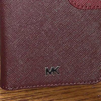 Michael Kors Pre Owned Iphone 6 Case Carrier Wallet Cover Up Leather  💗 • $23