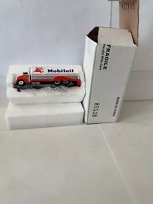 2002 Hot Wheels RLC Mobile Oil 1938 Ford COE Limited Edition Real Riders  P72 • $31.49