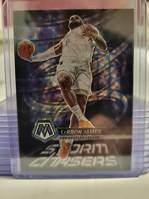 LeBron James- 2022-23 Mosaic Storm Chasers Prizm RC #2 Lakers SSP • $50