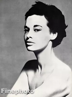 $219.27 • Buy 1950s Vintage GLORIA VANDERBILT Fashion Designer RICHARD AVEDON Photo Art 16x20
