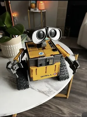 U-Command WALL-E 10  Robot Thinkway Toys 2008 Working And Tested! No Remote • $65.99