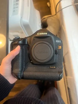 Canon EOS 1Ds Mark III 21.1MP Digital SLR Camera - Black (Body Only) • $1000