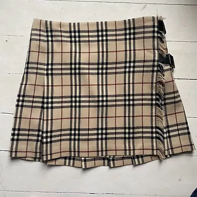 £100 • Buy Burberry Nova Check Tartan Mini Skirt