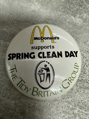 Vintage Pin Badge McDonalds Spring Clean Day The Tidy Britain Group • £2.99