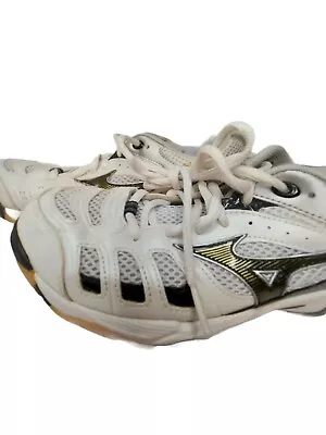 Mizuno Wave Rally Womens Volleyball Shoes White/Gold Size 8.5W • $30.29