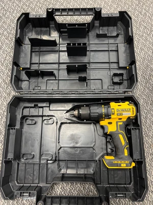 £59.99 • Buy DeWalt XR 18V Brushless Cordless Combi Drill DCD778 BODY & CASE Only