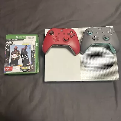 Microsoft Xbox One S 1TB White Console 4 Games 2 Controllers • $150