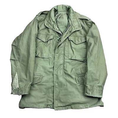 Vintage US Army Green Cold Weather Field Coat Jacket M-65 OG-107 Mens Medium Reg • $45.99