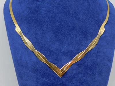 £160 • Buy 9ct Gold Flat Herringbone   V   Plait Necklace