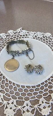 Vintage Estate Monet Signed Chunky Textured Bracelet & Clip-On Earrings Set! • $10