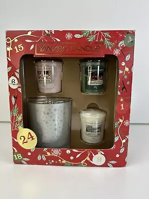 Set Of 3 Yankee Candle Christmas Tea Lights With Candle Holder Gift Set New • £9.99