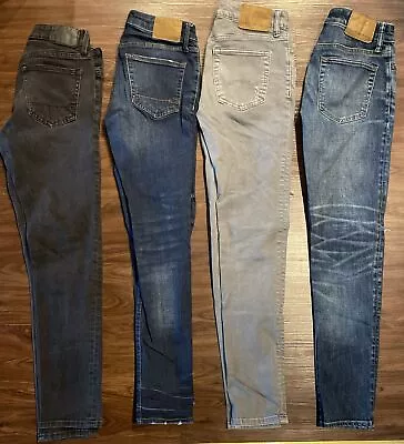 Lot Of 4 Pairs Of 28x32 Men’s Skinny Jeans: 2 Aeropostale And 2 American Eagle • $32.99