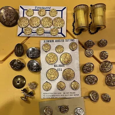 40 Military Surplus Buttons And Badges Some Are NOS • $12.48