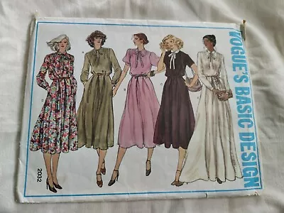 Vintage Vogue Basic Design Dress Sewing Pattern 2032 Size 10 Uncut • $12