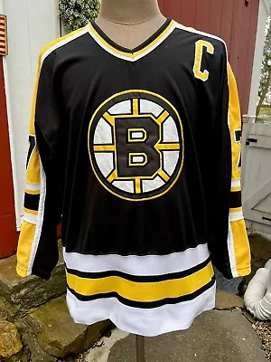 Vintage Starter Boston Bruins #77 Ray Bourque Hockey Jersey Captain C Sz L • $124.99