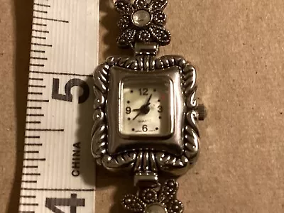 Watch Lady Quartz - New Battery - Runs - Silver Face - Antique Silver Looking • $9.99