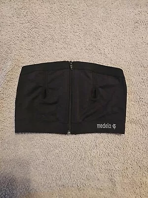 Medela Hands Free Pumping Bra Black Size Medium  • $9.50