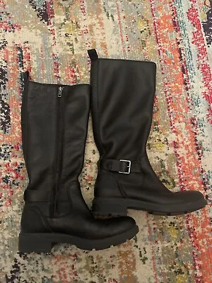 Ugg Harrison Tall Black Leather Boots Side Zip Womens Size 7. S/N 1123491 • $120
