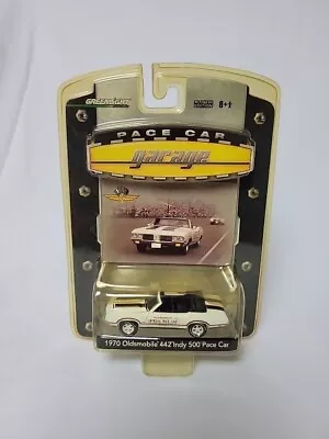 Greenlight 11600-06 1970 Oldsmobile 442 INDY 500 Official Pace Car Garage 1:64  • $10