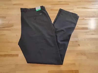 Men's Greg Norman Signature 4-Way Stretch Classic Golf Dress Pants 38Wx34L Black • $24.95