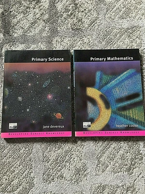 £4 • Buy Teacher Training Textbooks X 2. Good Condition. (LOT 4)