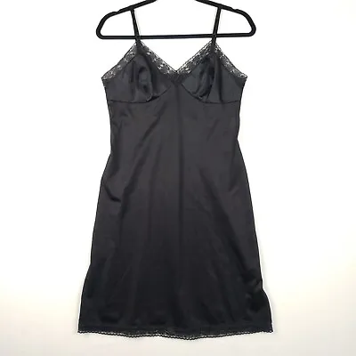 Vintage VANITY FAIR Lingerie Full Slip Lace Black 34 100% Nylon Antron III • $18.99