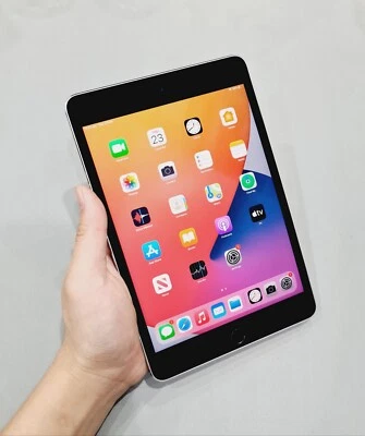 $115 • Buy Ipad Mini 4 128GB  WIFI A1538 Battery Swollen Screen Lifted  SOLD AS IS