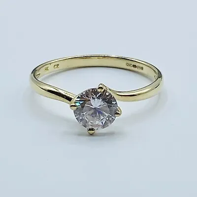 9ct Gold Solitaire Ring - UK Size Q - REF-2190 • £75