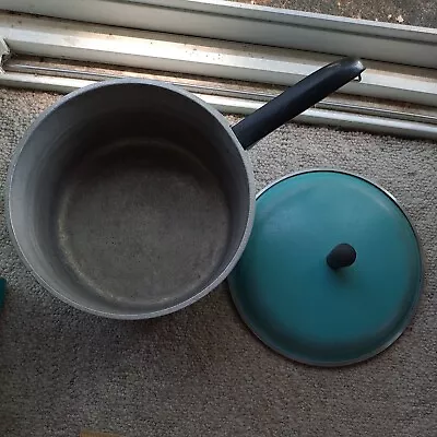 Vtg CLUB Cast Aluminum Turquoise Aqua Teal 2 Quart Sauce Pot Pan With Lid • $19.99