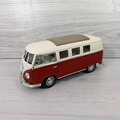 Vw Camper Van Microbus 1/18 Scale Model Vintage Road Signature 92328 • $49.72