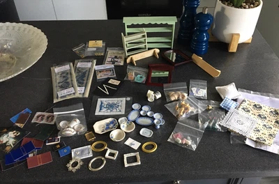 £25 • Buy Dolls House Accessories Job Lot 