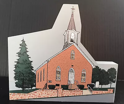 Hometowne Collectibles Reinholds Station Trinity Church Reinholds PA 1997 • $8.99