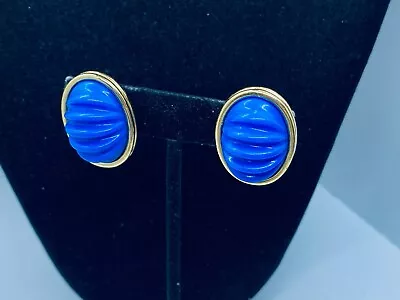 Vtg. Monet Cobalt Blue Ribbed Cabochon Gold Tone Oval Clip On Earrings 383 • $9.99