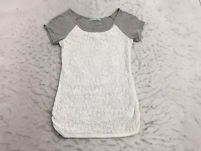 Maurices Shirt Womens S Small White Gray Floral Lace Short Sleeve Scoop Neck • $8.99