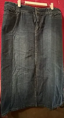 Faded Glory Denim Maxi Skirt Women's Blue Medium Wash Pockets Front Slit 16 • $15