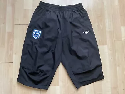 Men’s  Umbro Football Shorts Size L • £3.99