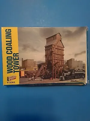 N Scale Walthers Cornerstone Wood Coaling Tower Kit #933-3823 • $27