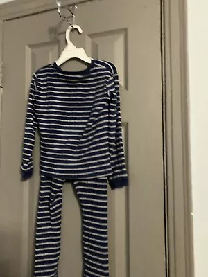 Vaenait Boy’s 2piece Pajamin Set Size 6-7  Preowned • $5.99