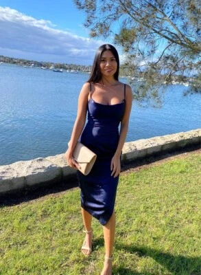 $50 • Buy Forever New Navy Blue Dress Size 4