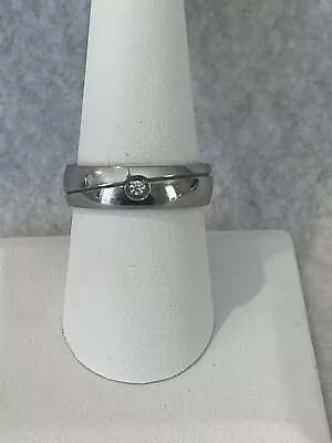Men’s Stainless Steel Comfort Fit Wedding Band Cz Accent Size 8 • $12.99