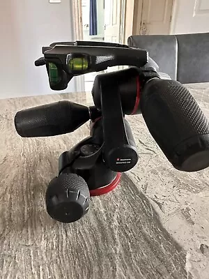 Tripod Ball Head Quick Release • £50