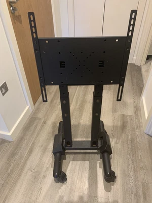£5 • Buy 32”- 60” Mobile Height Adjustable Tv Stand