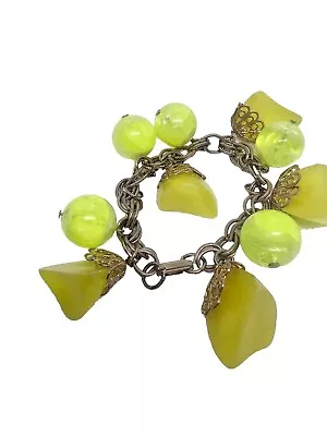 Vintage Chunky Yellow Dangle Beads Bracelet  • $7