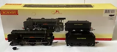 Hornby SR 4-4-0 Schools Class 921 Shrewsbury Faulty R3458 OO Guage • £22