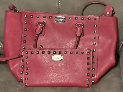 Burgandy Michael Kors Tote Bag And Wallet Set • $18.84