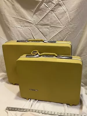 Vintage 1970s SEARS Retro Suitcases LUGGAGE SET ALMOND See Pictures • $24