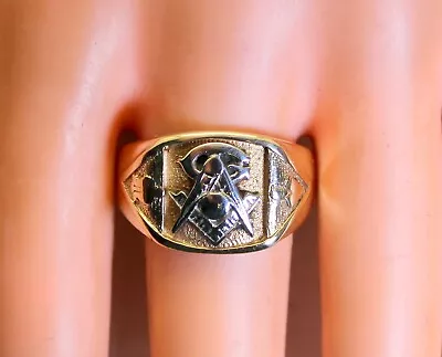 Heavy Vintage 10K Yellow & White Gold Men's Masonic Ring Size 10.25 • $425