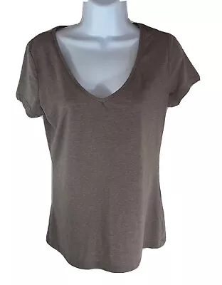 H & M Basic Scoop Neck Women’s Short Sleeve Taupe T Shirt Size Medium RN#101255 • $13.99