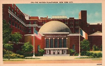 Postcard NY New York City The Hayden Planetarium Unposted Vintage PC G8668 • $5